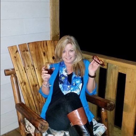 Meet your Posher, Marsha - Picture 5 of 5